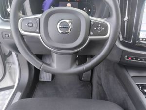 Volvo XC60 2.0 B4 D Momentum Pro Auto - Foto 11