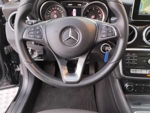 Mercedes Clase CLA 200 d Shooting Brake - Foto 11