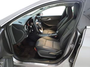 Mercedes CLA CLA 180 Shooting Brake - Foto 8