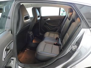 Mercedes CLA CLA 180 Shooting Brake - Foto 10