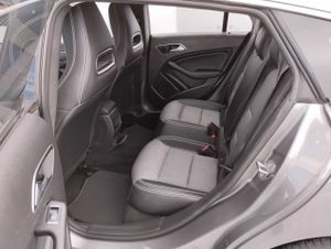 Mercedes CLA CLA 180 Shooting Brake - Foto 10
