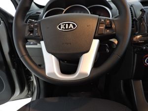Kia Sorento 2.2 CRDi Active 4x4 - Foto 11