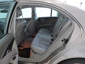 Mercedes Clase E E 200 K CLASSIC - Foto 10