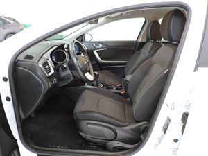 Kia XCeed 1.0 TGDi Drive 88kW 120CV - Foto 8