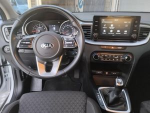 Kia XCeed 1.0 TGDi Drive 88kW 120CV - Foto 7
