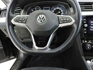 Volkswagen Passat 1.6 TDI 88kW 120CV DSG - Foto 11