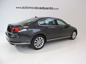 Volkswagen Passat 1.6 TDI 88kW 120CV DSG - Foto 4
