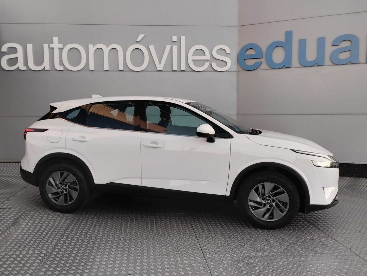 Nissan Qashqai DIGT 103kW 140CV mHEV 4x2 Acenta - Foto 1