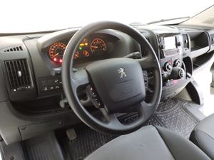 Peugeot Boxer 330 L1 H1 BHDI 88kW 120CV SS 6 Vel. M - Foto 8