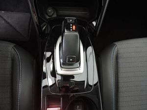 Peugeot 2008 Allure Pack BlueHDI 130 SS EAT8 - Foto 13