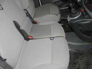 Peugeot Partner Furgon Confort L1 1.6 HDi 75 - Foto 9