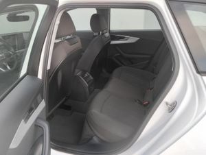 Audi A4 Avant Advanced 35 TDI 120kW S tronic - Foto 9