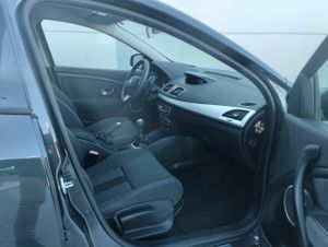 Renault Megane Dynamique 1.5dCi 105cv eco2 - Foto 9