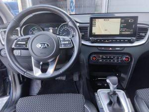 Kia XCeed 1.6 GDI PHEV DCT BUSINESS LINE - Foto 7