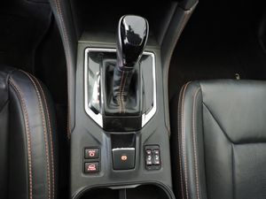 Subaru XV 2.0i Hybrid CVT Sport Plus - Foto 14