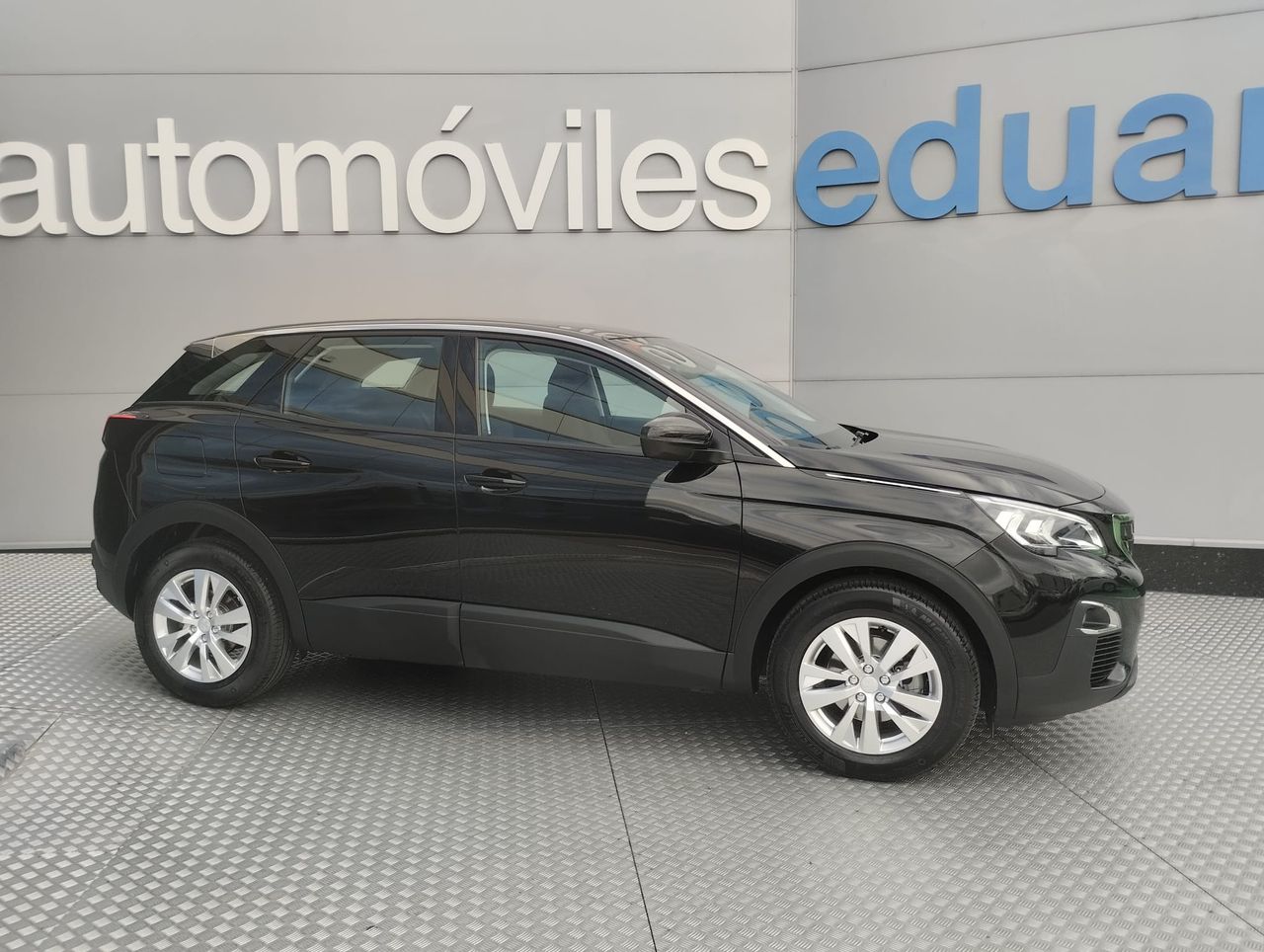 Peugeot 3008 Active Pack PureTech 130 S&S - Foto 1