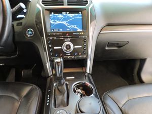 Ford Explorer 2261 LIMITED AWD 280CV - Foto 17