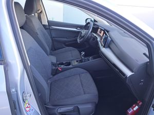 Volkswagen Golf GOLF VIII 1.0TSI 110CV Life Business 5p - Foto 9