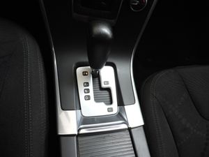 Volvo XC60 Kinetic D3 Aut. - Foto 9