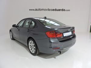 BMW Serie 3 320d Berlina - Foto 6