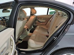 BMW Serie 3 320d Berlina - Foto 11