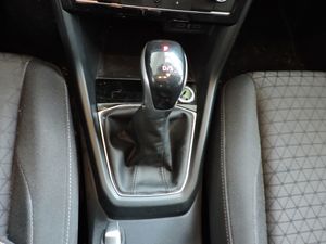 Volkswagen T-Cross 1.0 TSI 115cv DSG Advance - Foto 11