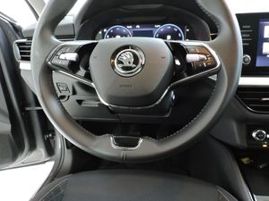 Skoda Kamiq 1.0 TSI 81 kW (110 CV) Ambition - Foto 11