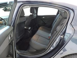 Peugeot 508 4p Active 2.0 HDi 140 - Foto 10