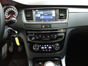 Peugeot 508 4p Active 2.0 HDi 140 - Foto 11