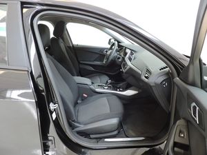 BMW Serie 1 116D ADVANTAGE - Foto 9