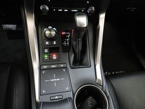 Lexus NX NX 300H Luxe 4WD AUTO - Foto 12