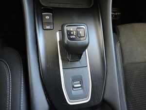 Nissan Qashqai Qashqai 1.3 MHEV 215cv  Xtronic N-Style - Foto 14