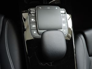Mercedes CLA CLA 180 Business Solution Aut. 4p - Foto 14