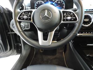 Mercedes CLA CLA 180 Business Solution Aut. 4p - Foto 11
