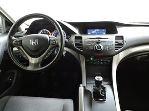 Honda Accord Sedán 2.2 i-DTEC Elegance - Foto 7