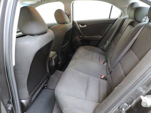 Honda Accord Sedán 2.2 i-DTEC Elegance - Foto 10