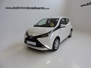 Toyota Aygo 5p 70 x-play - Foto 2