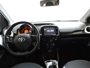Toyota Aygo 5p 70 x-play - Foto 7