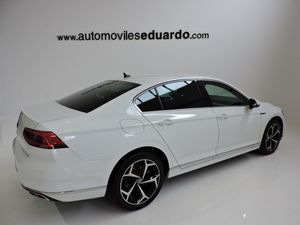 Volkswagen Passat PASSAT 2.0TDI R-Line 150CV 4p - Foto 4