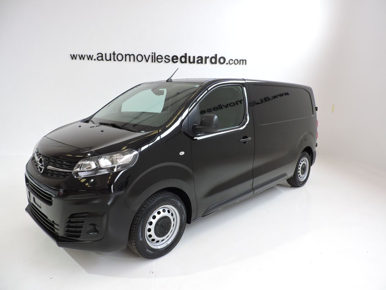 Opel Vivaro 2600 FG 1.5 TD 120 L2H1 BInj. Edition S/S 5p - Foto 1