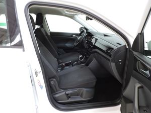 Volkswagen T-Cross Advance 1.0 TSI 81 kW (110 CV) DSG 7 vel. - Foto 9