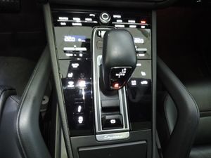 Porsche Cayenne CAYENNE COUPE  3.0 V6 PLATINUM EDITION - Foto 10