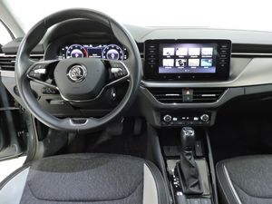 Skoda Kamiq Kamiq 1.6 TDI 85kW 115CV DSG7 Style - Foto 7