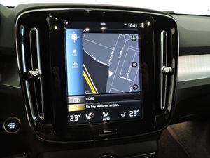 Volvo XC40 T4 RECHARGE GEARTRONIC INSCRIPTION EXPRESSION 5P - Foto 11