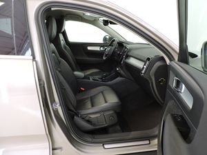 Volvo XC40 T4 RECHARGE GEARTRONIC INSCRIPTION EXPRESSION 5P - Foto 14
