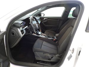 Audi A3 Sportback 30 TFSI 81kW (110CV) S tronic - Foto 8