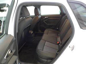 Audi A3 Sportback 30 TFSI 81kW (110CV) S tronic - Foto 10