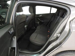 Ford Focus 1.0 ECOBOOST MHEV 125CV ST LINE - Foto 11