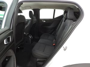 Volvo XC40 1.5 T4 PHEV 129CV INSCRIPTION EXPRESSION 5P - Foto 14