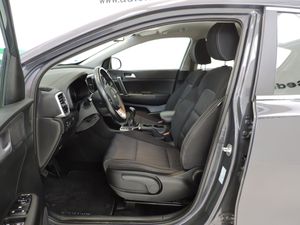 Kia Sportage 1.6 MHEV Business 136CV 4x2 - Foto 8